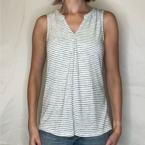 Old Navy Women's Striped Sleeveless Blouse Black White Notch Neck XS TALL